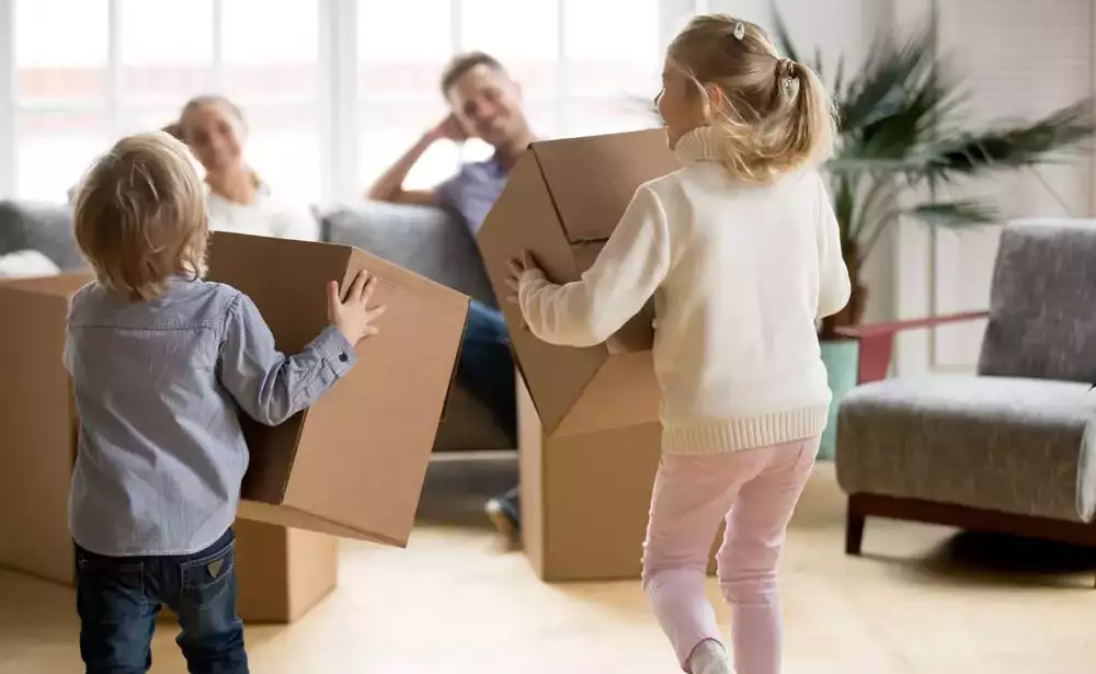 Conseils pratiques pour déménager avec des enfants ?